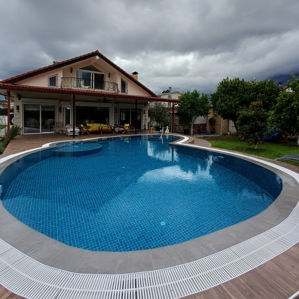 Anatolia Pool & SPA