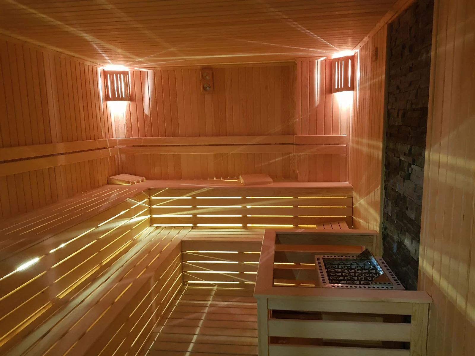 Anatolia Pool & SPA