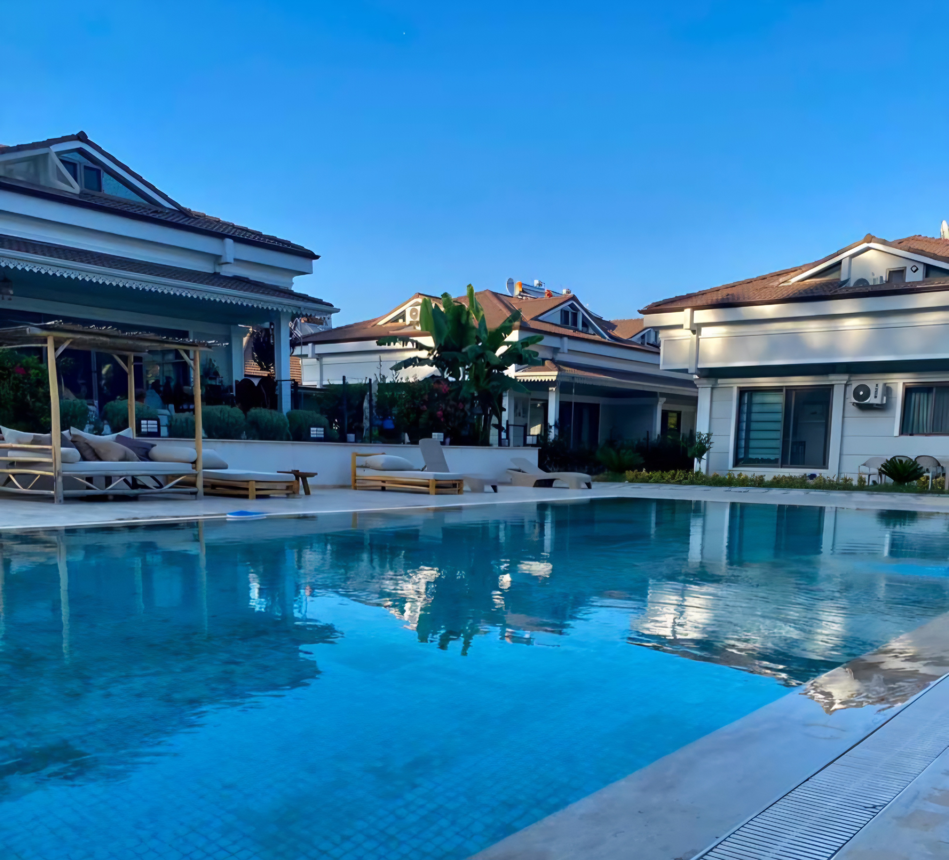 Anatolia Pool & SPA