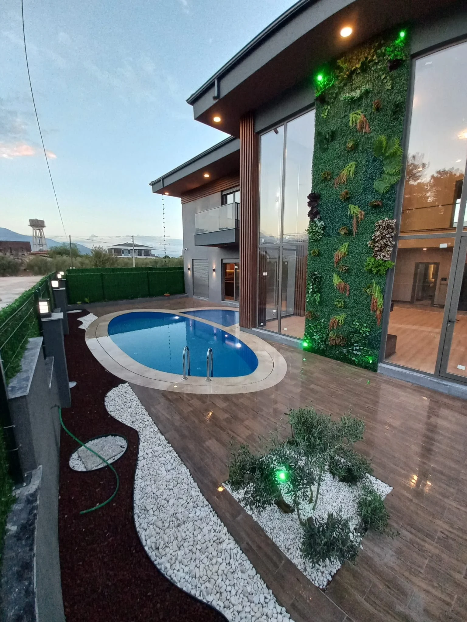Anatolia Pool & SPA