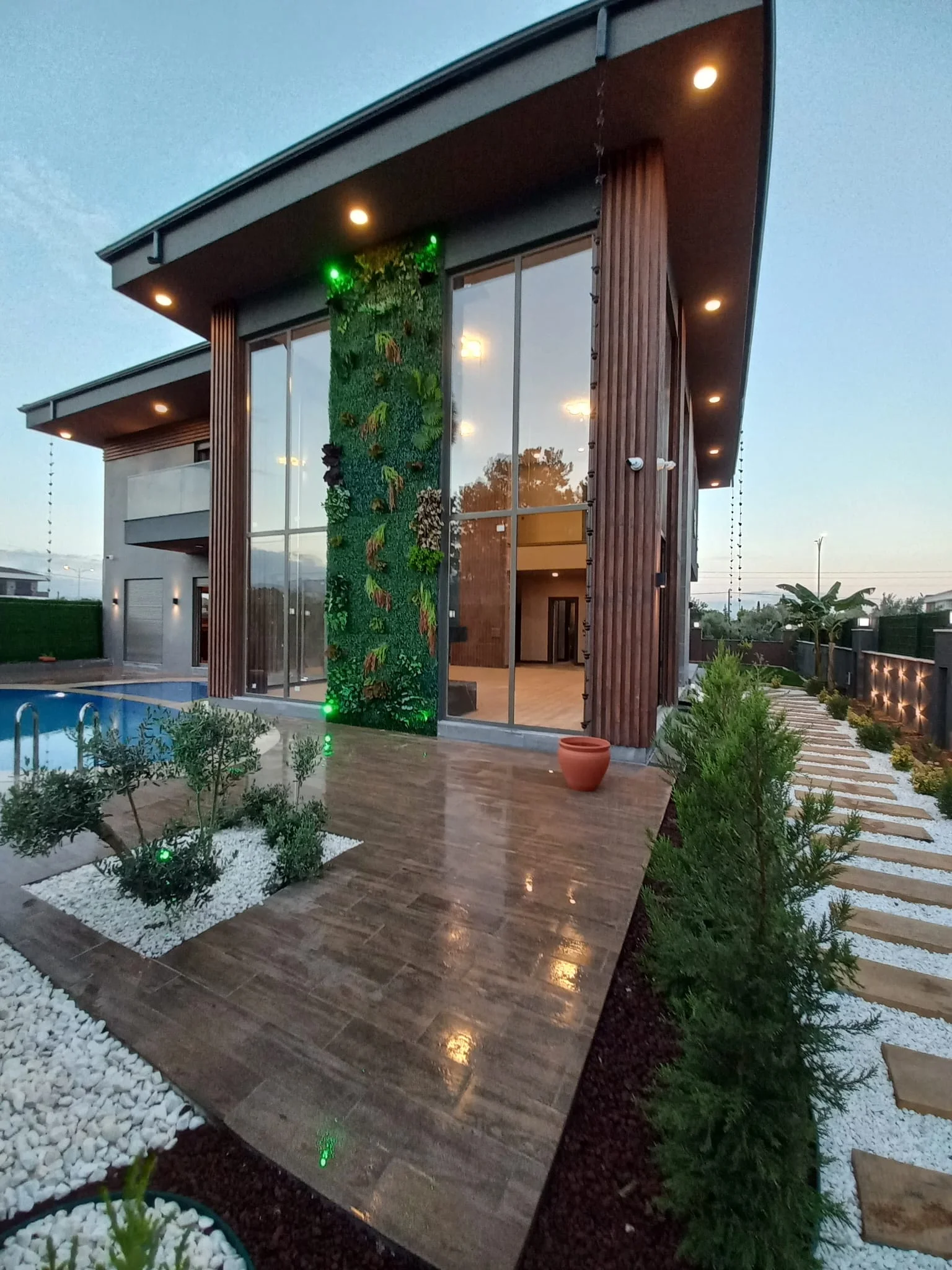 Anatolia Pool & SPA